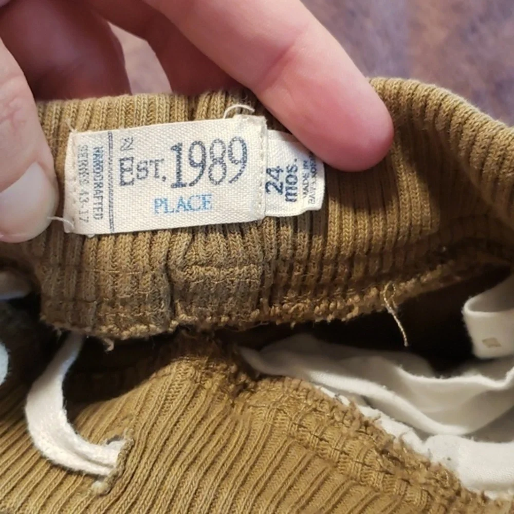 Boys pants size 24‎ months Children's place